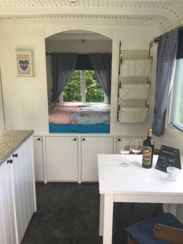 Shepherds Hut Oostvoorne Exteriér fotografie